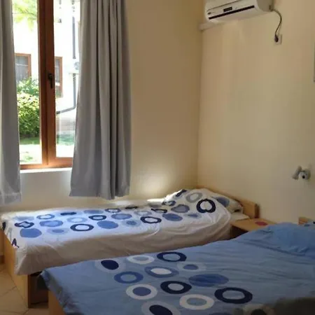 Garden Of Eden 2 Bed Bulgaria *